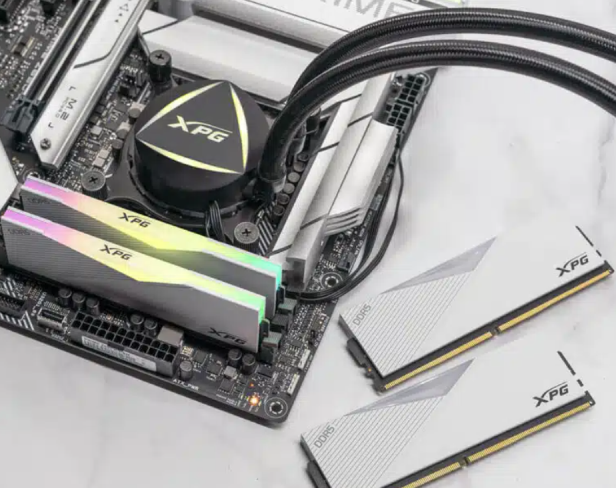 RAM ADATA DDR5 XPG LANCER 32GB 5600 BLACK / WHITE
